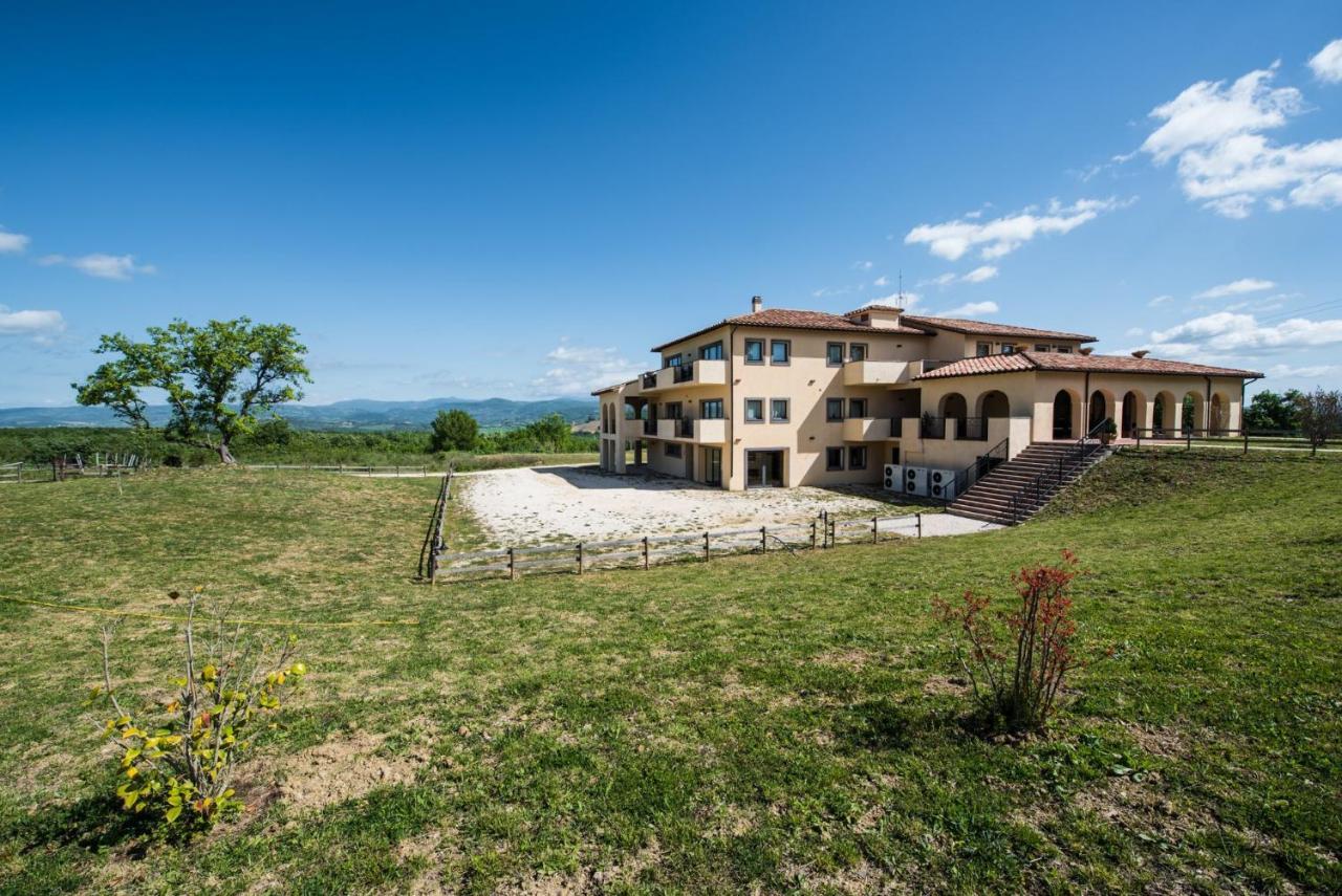 Residenze Pianetti Apartment Manciano Bagian luar foto