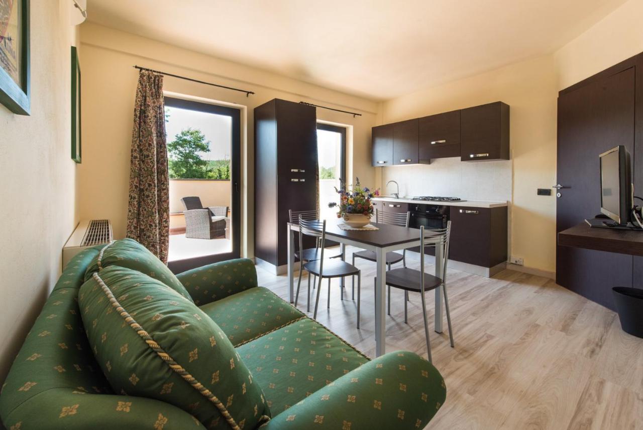 Residenze Pianetti Apartment Manciano Bagian luar foto